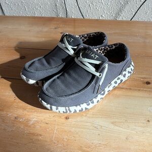 Ariat slip on’s. Animal print!